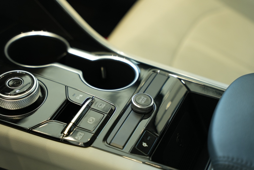 فئات كيا K5 2024 مع اسعارها وأبرز المواصفات والتقنيات لدى الوكيل فئات كيا K5 2024 مع اسعارها وأبرز المواصفات والتقنيات لدى الوكيل 88