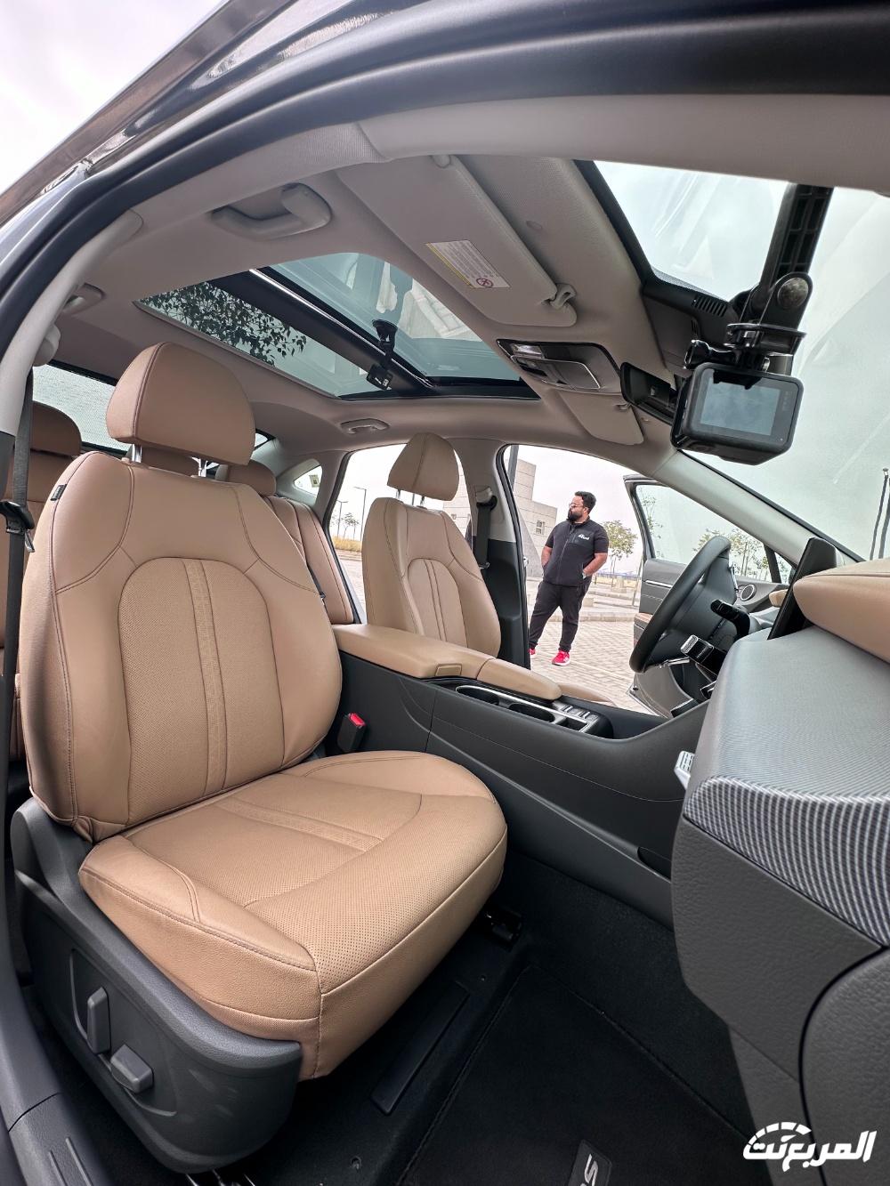 تجربة هيونداي سوناتا 2024..“مراجعة شاملة مع مواصفات المحرك والتجهيزات والأسعار” في السعودية تجربة هيونداي سوناتا 2024..“مراجعة شاملة مع مواصفات المحرك والتجهيزات والأسعار” في السعودية 17