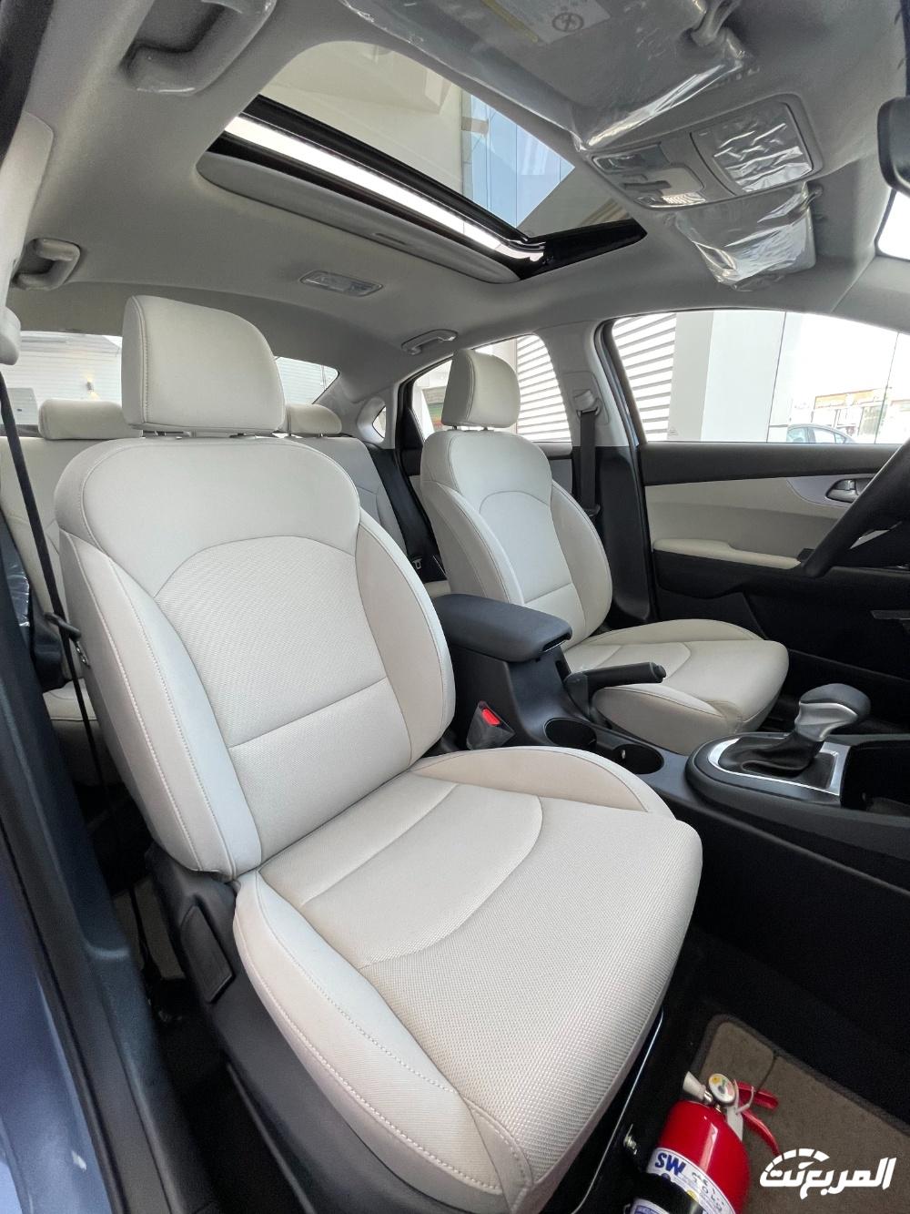 صور كيا سيراتو 2024 بجودة عالية من الداخل والخارج والألوان المتوفرة صور كيا سيراتو 2024 بجودة عالية من الداخل والخارج والألوان المتوفرة 98