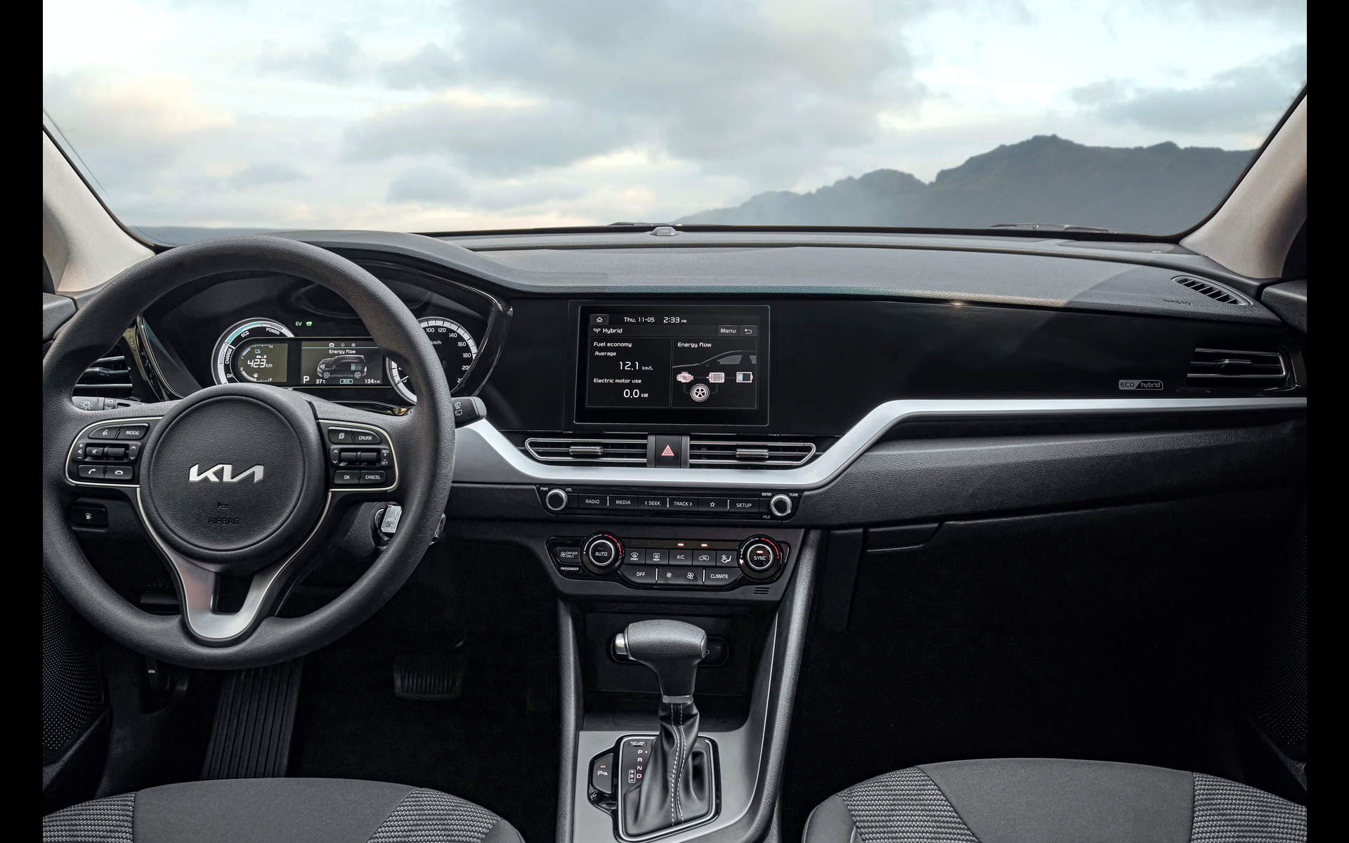 كيا-نيرو-بلس-15