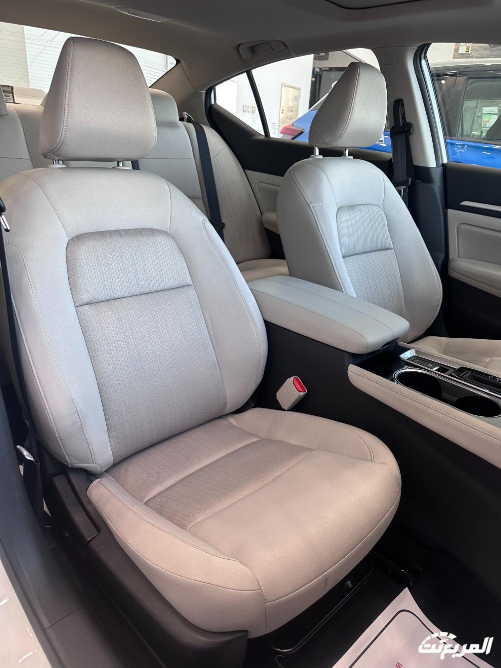 صور نيسان ألتيما 2024 بجودة عالية من الداخل والخارج والألوان المتوفرة صور نيسان ألتيما 2024 بجودة عالية من الداخل والخارج والألوان المتوفرة 3