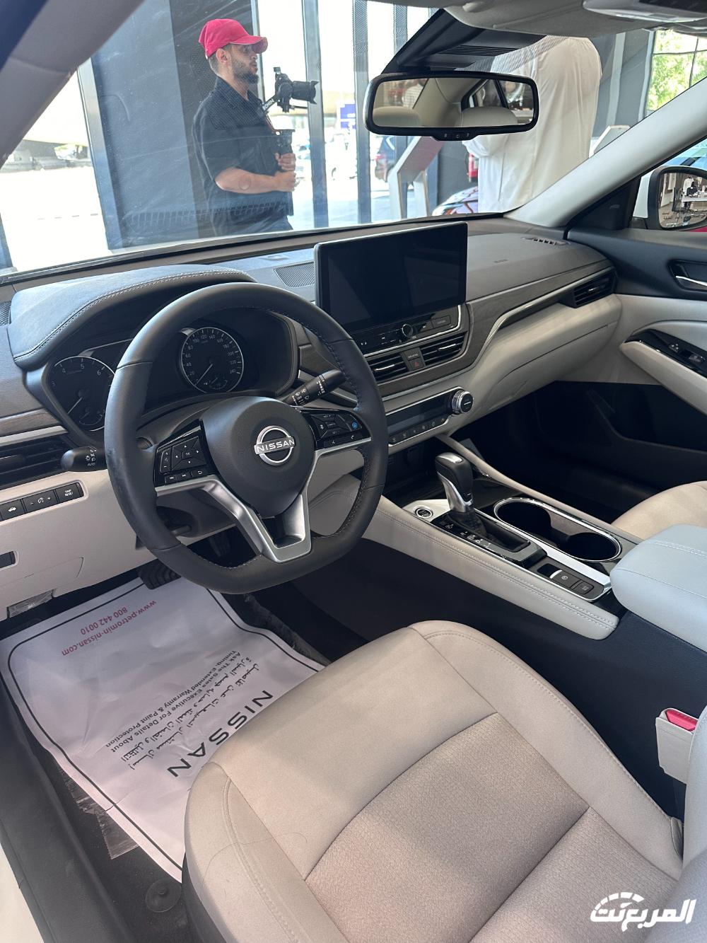 صور نيسان ألتيما 2024 بجودة عالية من الداخل والخارج والألوان المتوفرة صور نيسان ألتيما 2024 بجودة عالية من الداخل والخارج والألوان المتوفرة 4