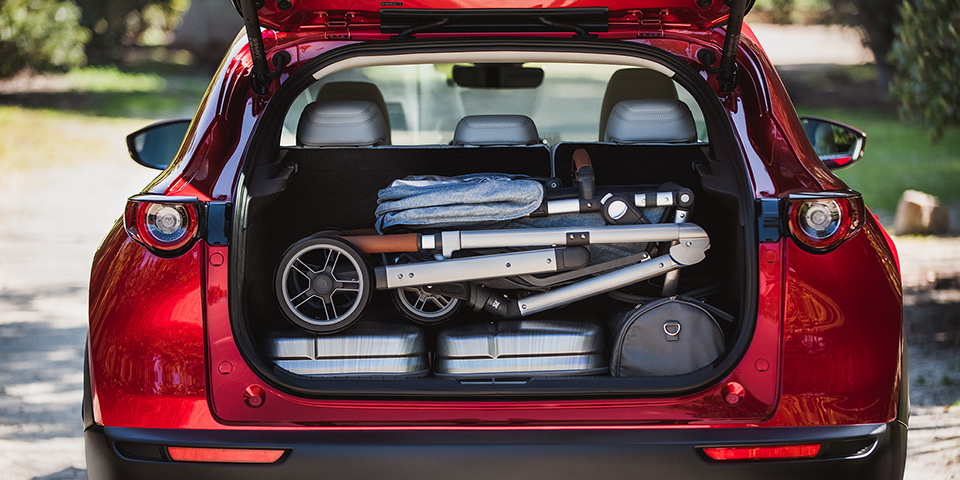 صور مازدا CX30 2024 بجودة عالية من الداخل والخارج والألوان المتوفرة صور مازدا CX30 2024 بجودة عالية من الداخل والخارج والألوان المتوفرة 16