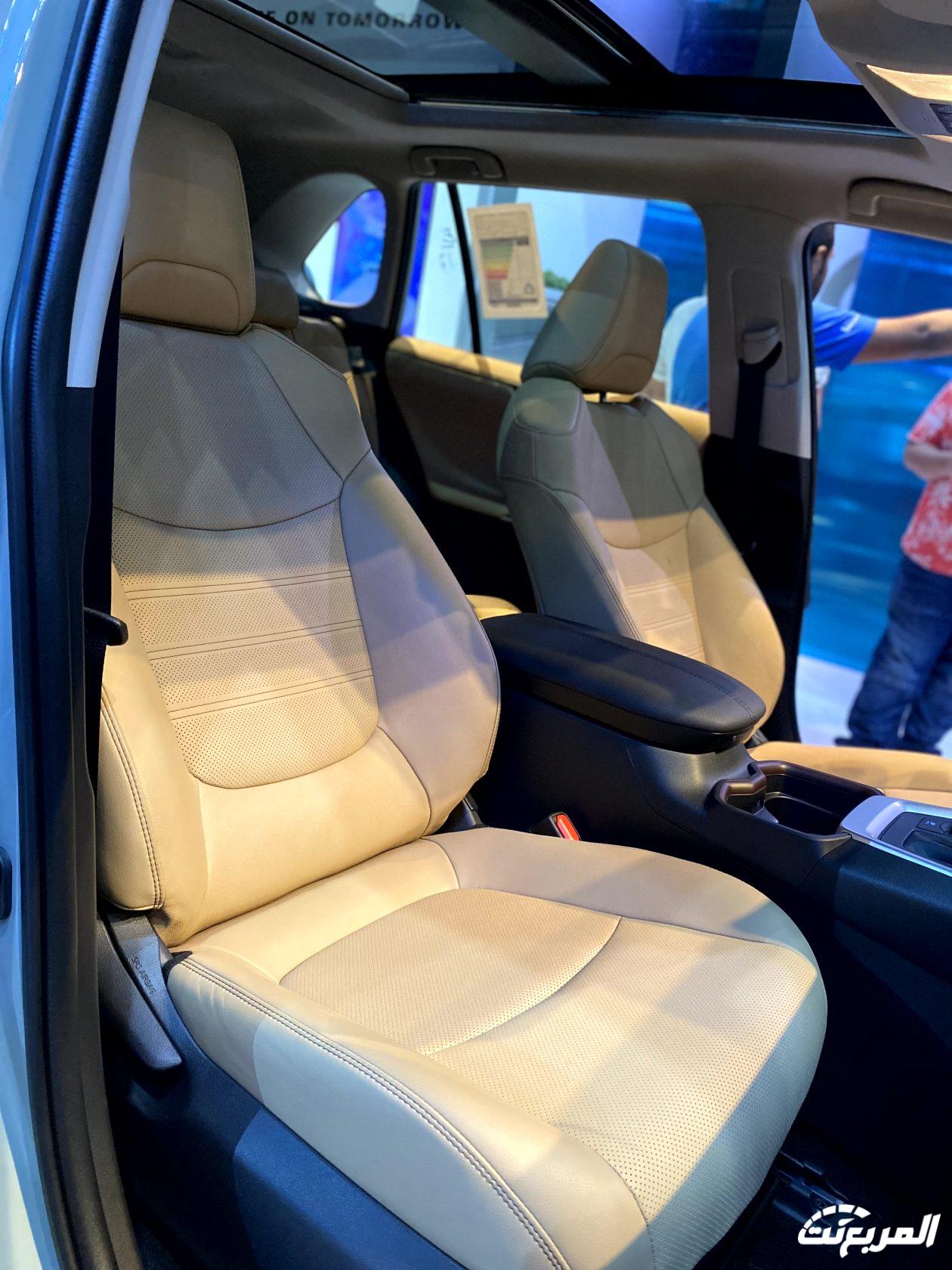 تويوتا-راف-4-المربع-نت-12