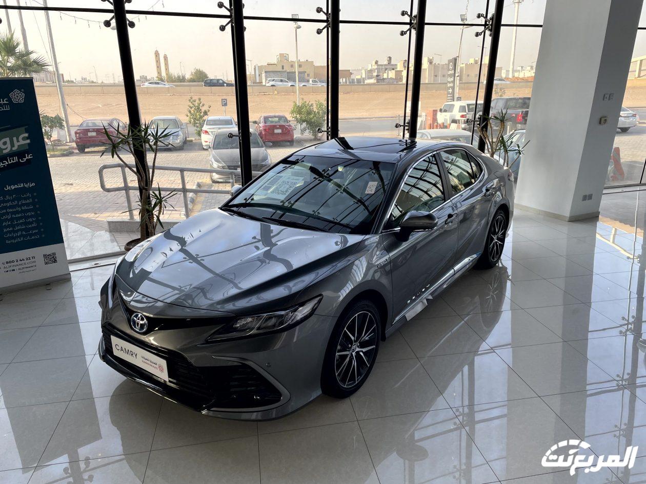 تويوتا-كامري-2024-صور-حية-المربع-نت-29