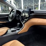 تويوتا-كامري-2024-صور-حية-المربع-نت-7