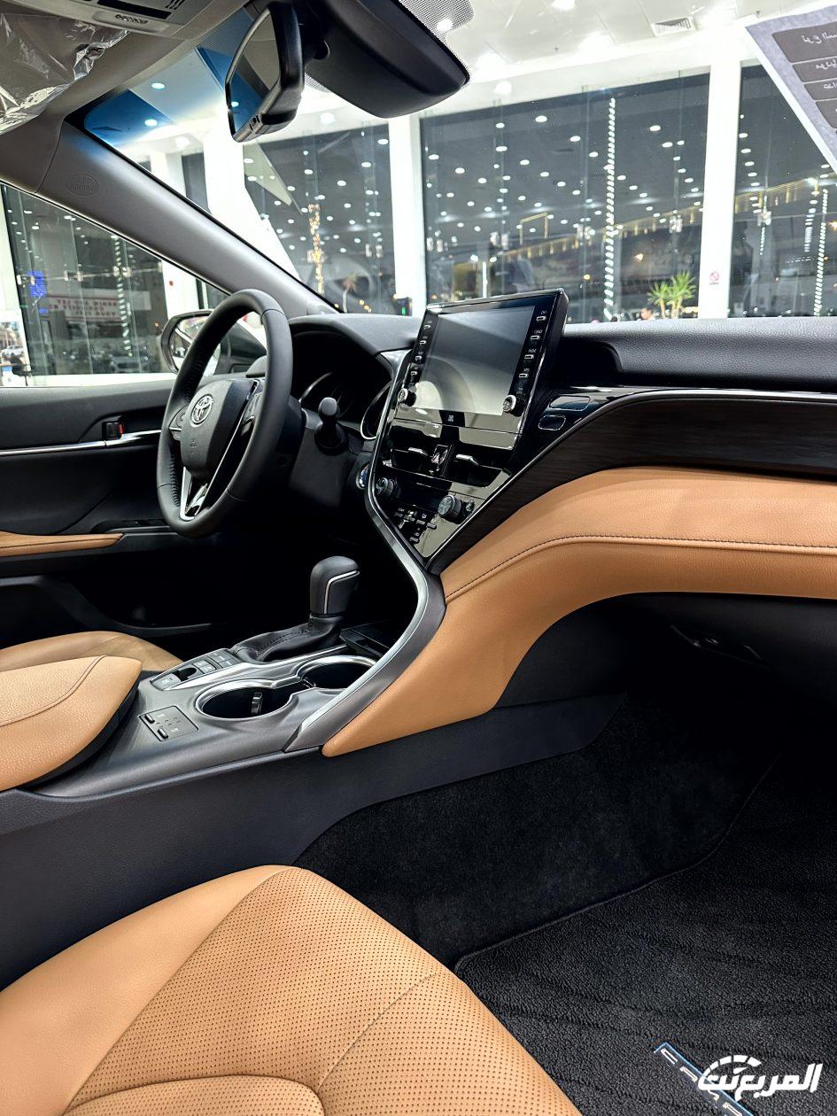 تويوتا-كامري-2024-صور-حية-المربع-نت-7