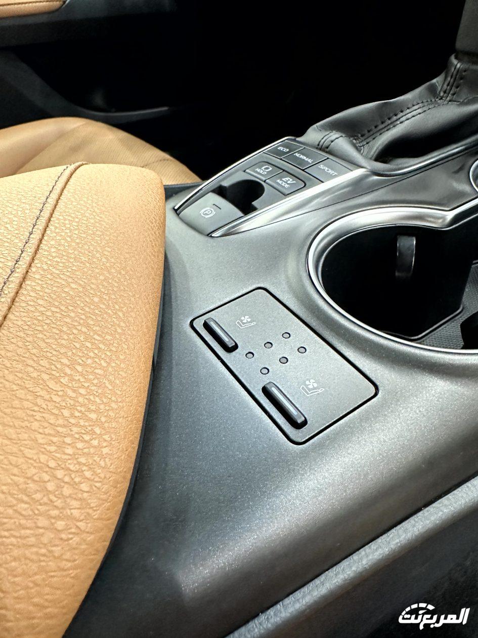 تويوتا-كامري-2024-صور-حية-المربع-نت-8