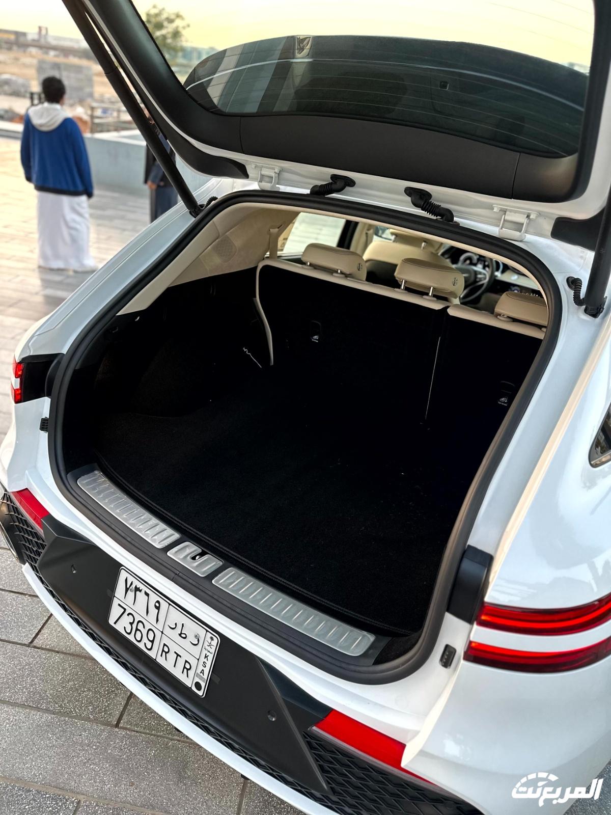 جينيسيس-gv70-المربع-نت-10-2