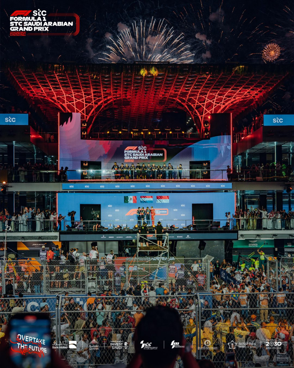 سباق جائزة السعودية الكبرى للفورمولا 1: اكتشف الفائز مع كافة التفاصيل سباق جائزة السعودية الكبرى للفورمولا 1: اكتشف الفائز مع كافة التفاصيل 33