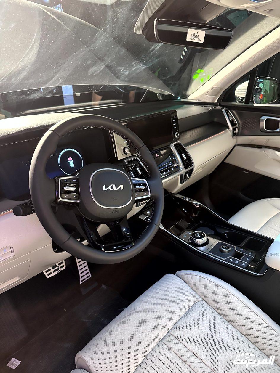 كيا-سورينتو-hev-المربع-نت-3