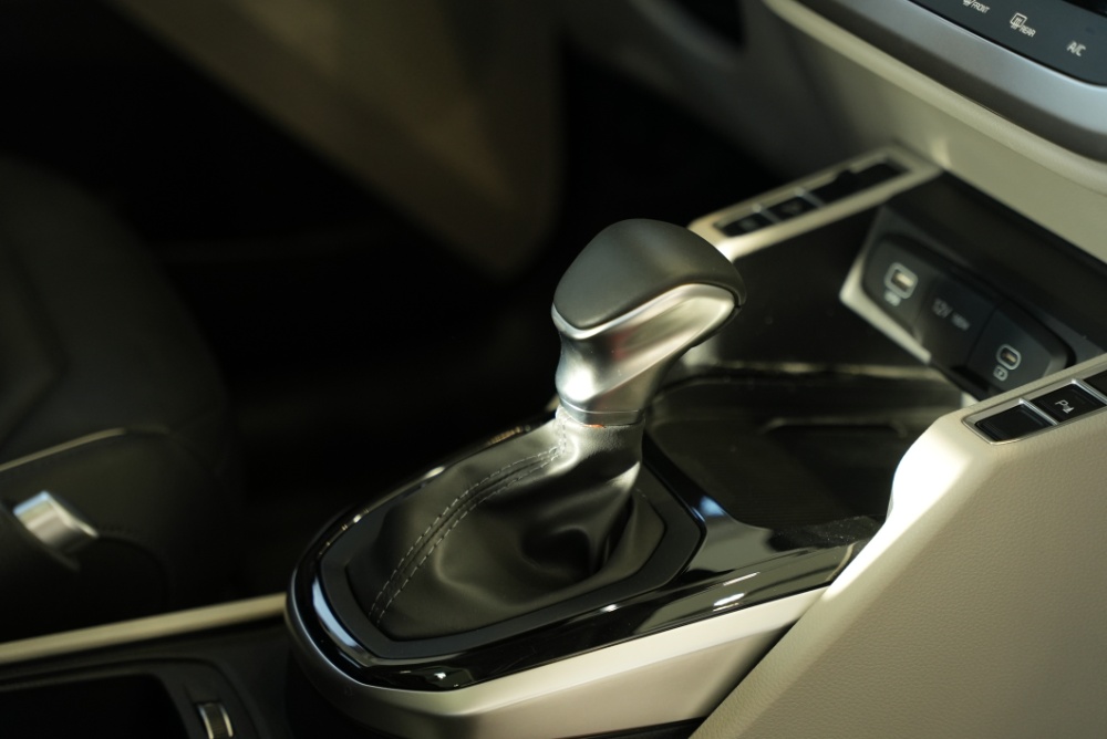 كيا-كارينز-2024-المربع-نت-27