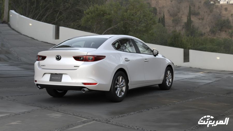 صور مازدا 3 سيدان 2024 بجودة عالية من الداخل والخارج والألوان المتوفرة صور مازدا 3 سيدان 2024 11