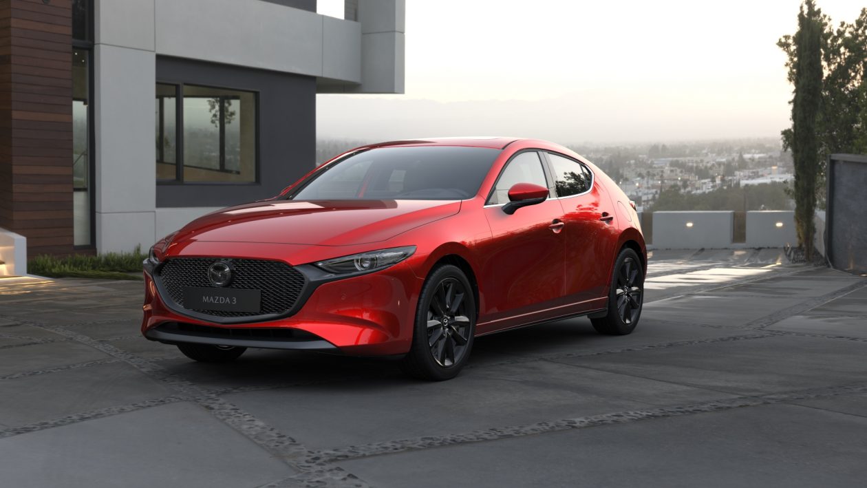 مازدا 3 هاتشباك 2024 الجديدة بجميع الفئات والاسعار المتوفرة وابرز العيوب والمميزات مازدا 3 هاتشباك 2024 26