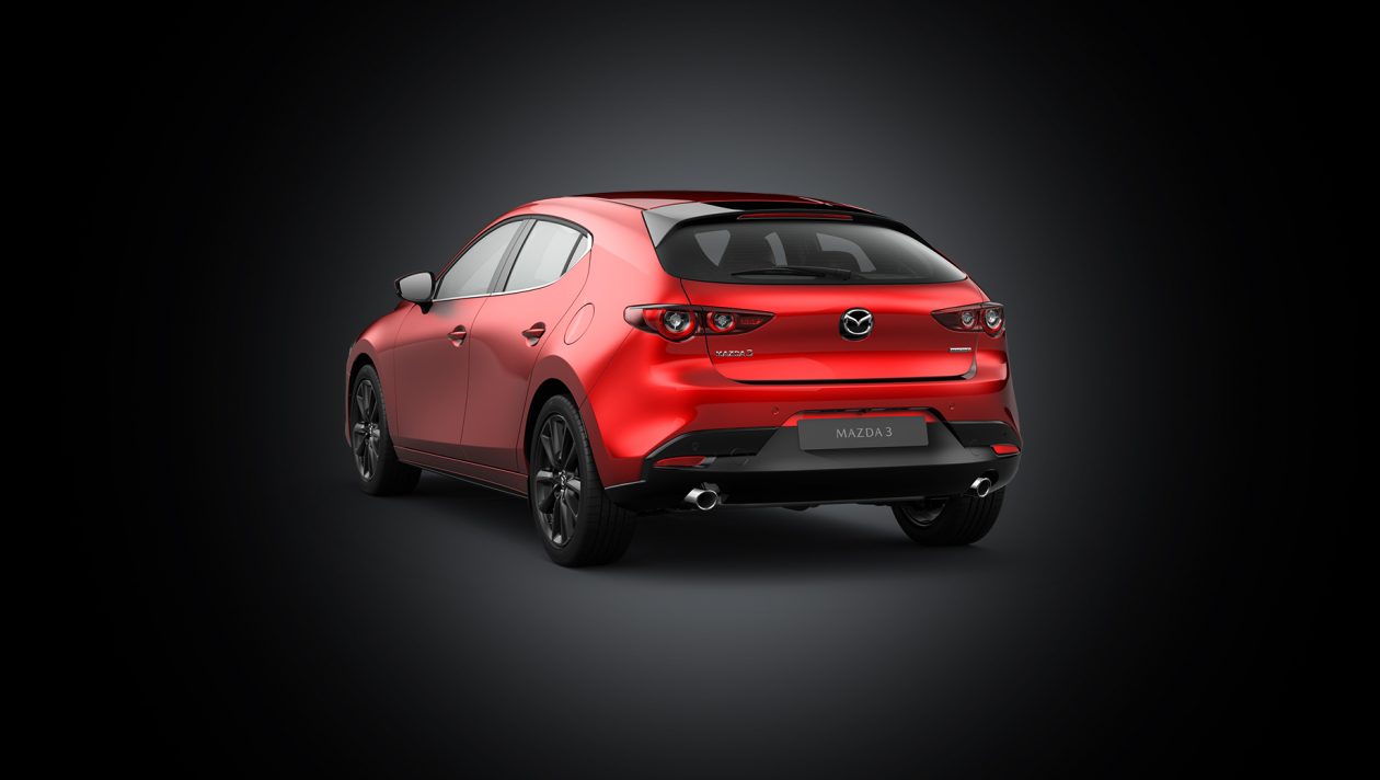 مازدا 3 هاتشباك 2024 الجديدة بجميع الفئات والاسعار المتوفرة وابرز العيوب والمميزات مازدا 3 هاتشباك 2024 3
