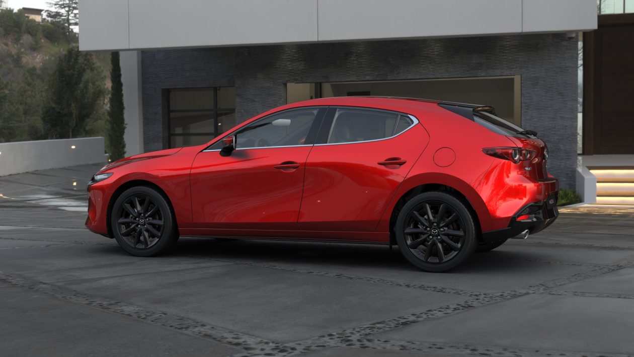 مازدا 3 هاتشباك 2024 الجديدة بجميع الفئات والاسعار المتوفرة وابرز العيوب والمميزات مازدا 3 هاتشباك 2024 36