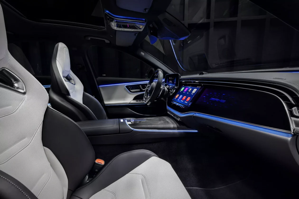 مرسيدس E-Class تحصل على فئة AMG E53 هايبرد الجديدة بقوة 612 حصان مرسيدس E-Class تحصل على فئة AMG E53 هايبرد الجديدة بقوة 612 حصان 17