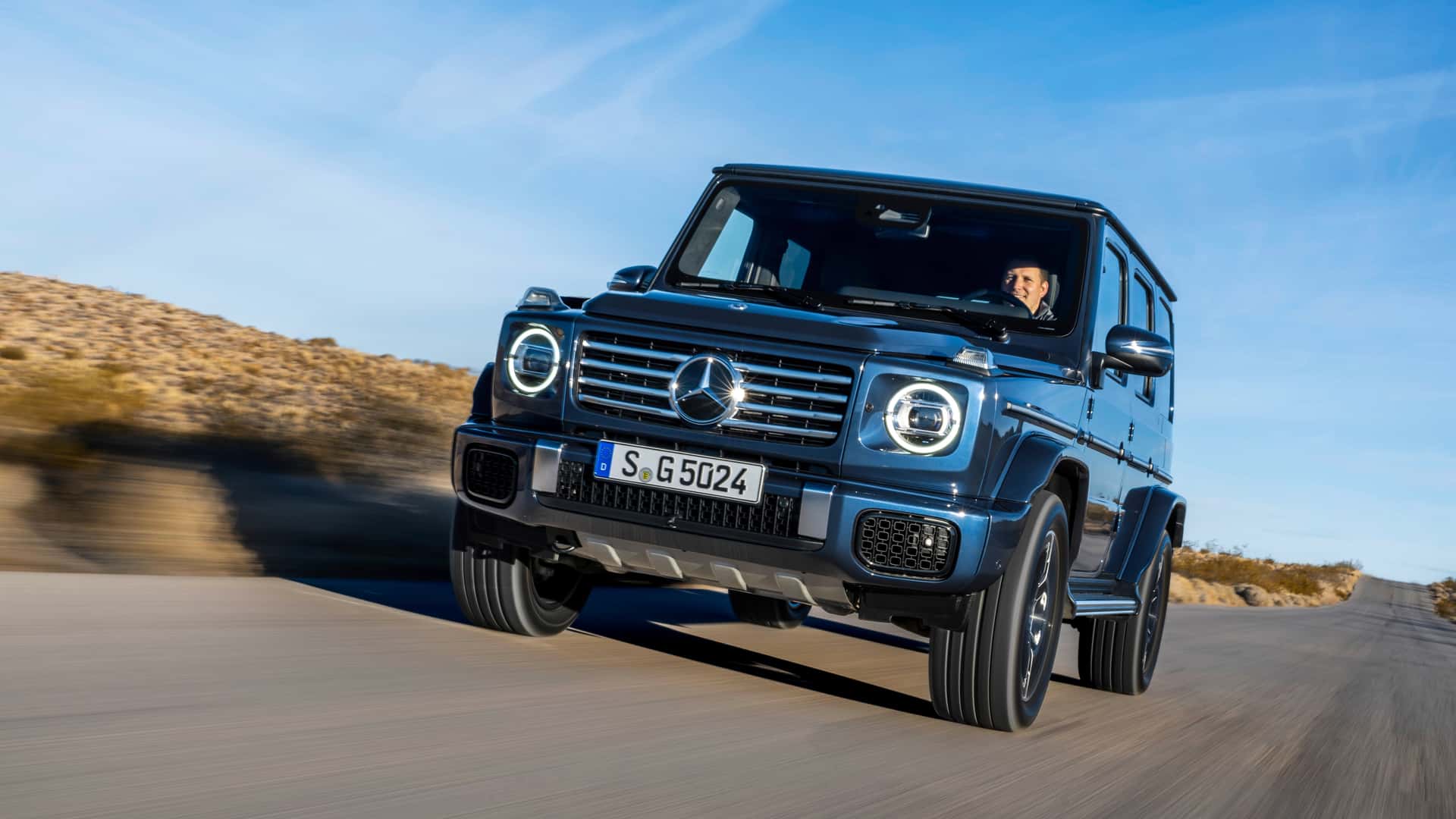 مرسيدس جي كلاس 2025 فيس ليفت الجديدة تنطلق رسمياً بتحديثات جمالية وأنظمة هايبرد جديدة 5