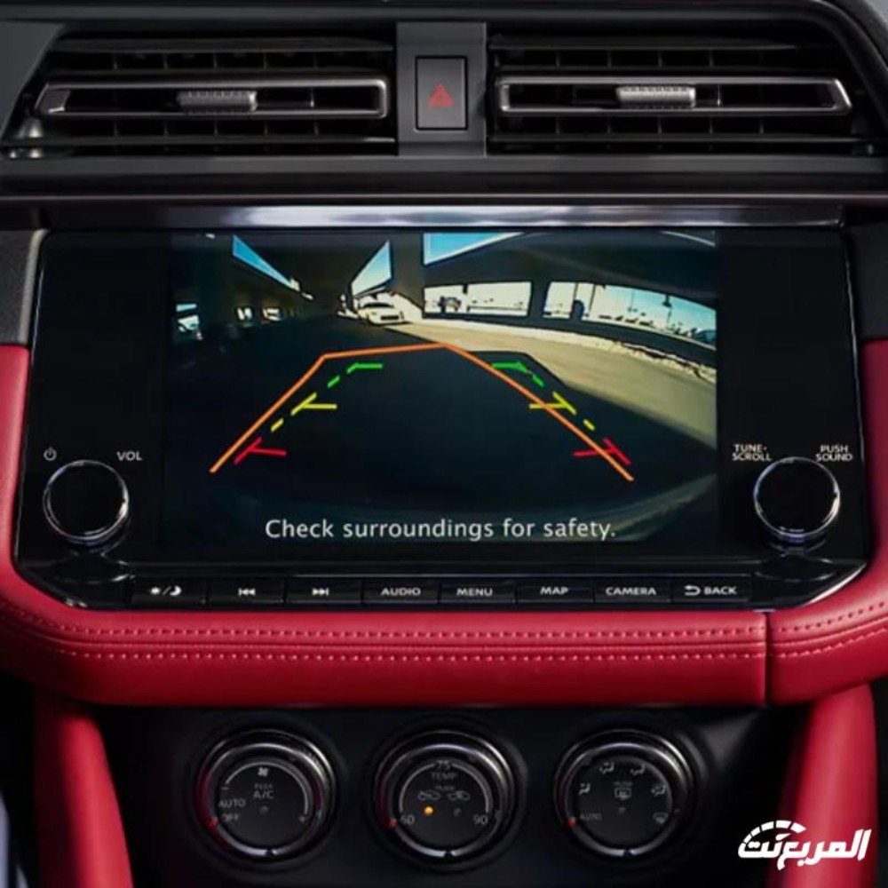 نيسان-z-المربع-نت-32