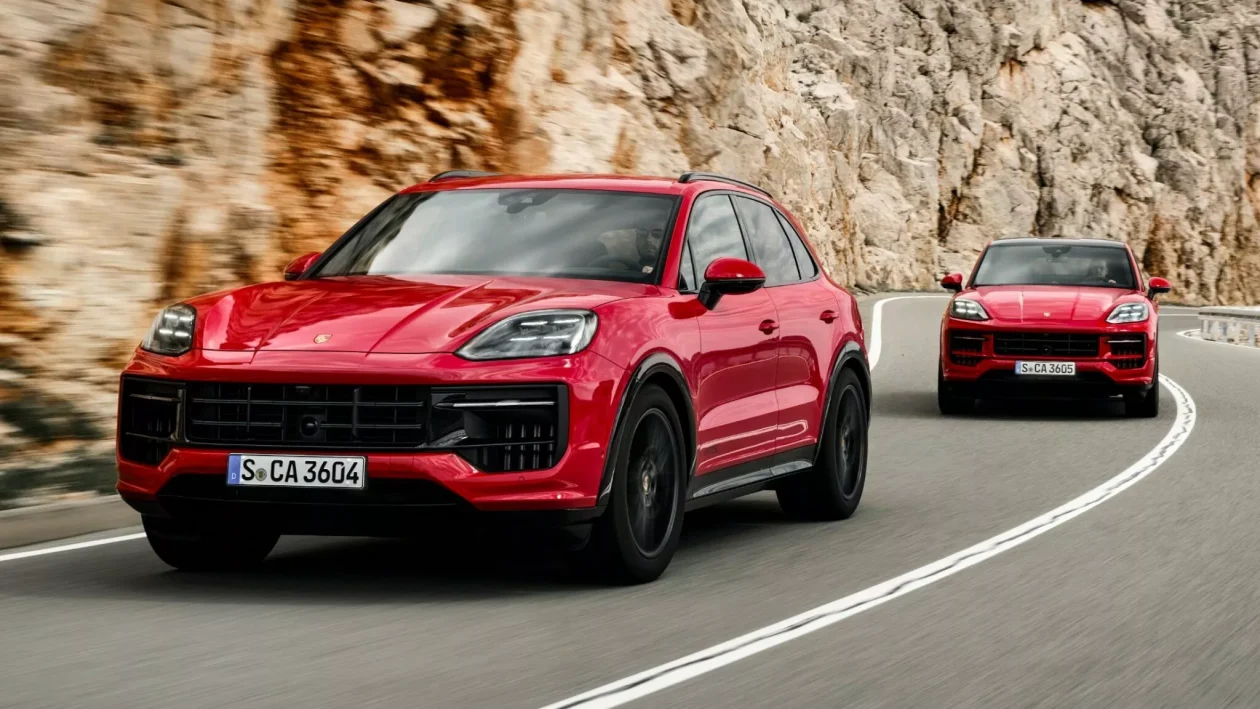 بورش كايين GTS موديل 2025 الجديد كلياً ينطلق بمحرك أقوى وداخلية أفخم وتحديثات داخلية جديدة بورش كايين GTS موديل 2025 الجديد كلياً ينطلق بمحرك أقوى وداخلية أفخم وتحديثات داخلية جديدة 7
