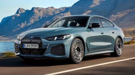 بي ام دبليو الفئة الرابعة جران كوبيه وi4 موديل 2025 تُدشن رسمياً بتحديثات جمالية وميكانيكية بي ام دبليو الفئة الرابعة جران كوبيه وi4 2025