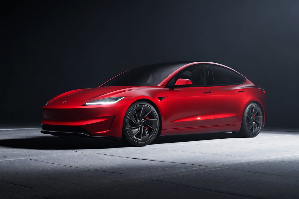 تيسلا موديل 3 بيرفورمانس الرياضية تنطلق رسمياً بقوة 510 حصان تيسلا موديل 3 بيرفورمانس