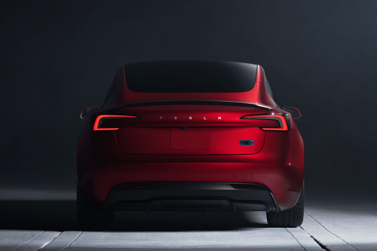 تيسلا موديل 3 بيرفورمانس الرياضية تنطلق رسمياً بقوة 510 حصان تيسلا موديل 3 بيرفورمانس الرياضية تنطلق رسمياً بقوة 510 حصان 6