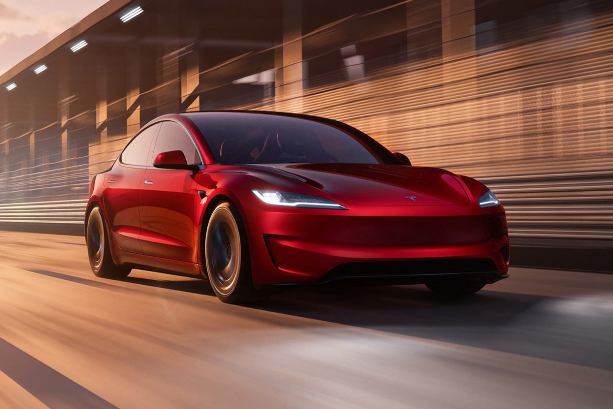 تيسلا موديل 3 بيرفورمانس الرياضية تنطلق رسمياً بقوة 510 حصان تيسلا موديل 3 بيرفورمانس الرياضية تنطلق رسمياً بقوة 510 حصان 11