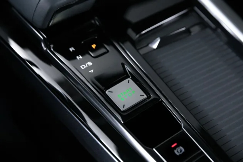 فئات ام جي ون 2024 مع اسعارها وأبرز المواصفات والتقنيات لدى الوكيل فئات ام جي ون 2024 مع اسعارها وأبرز المواصفات والتقنيات لدى الوكيل 46