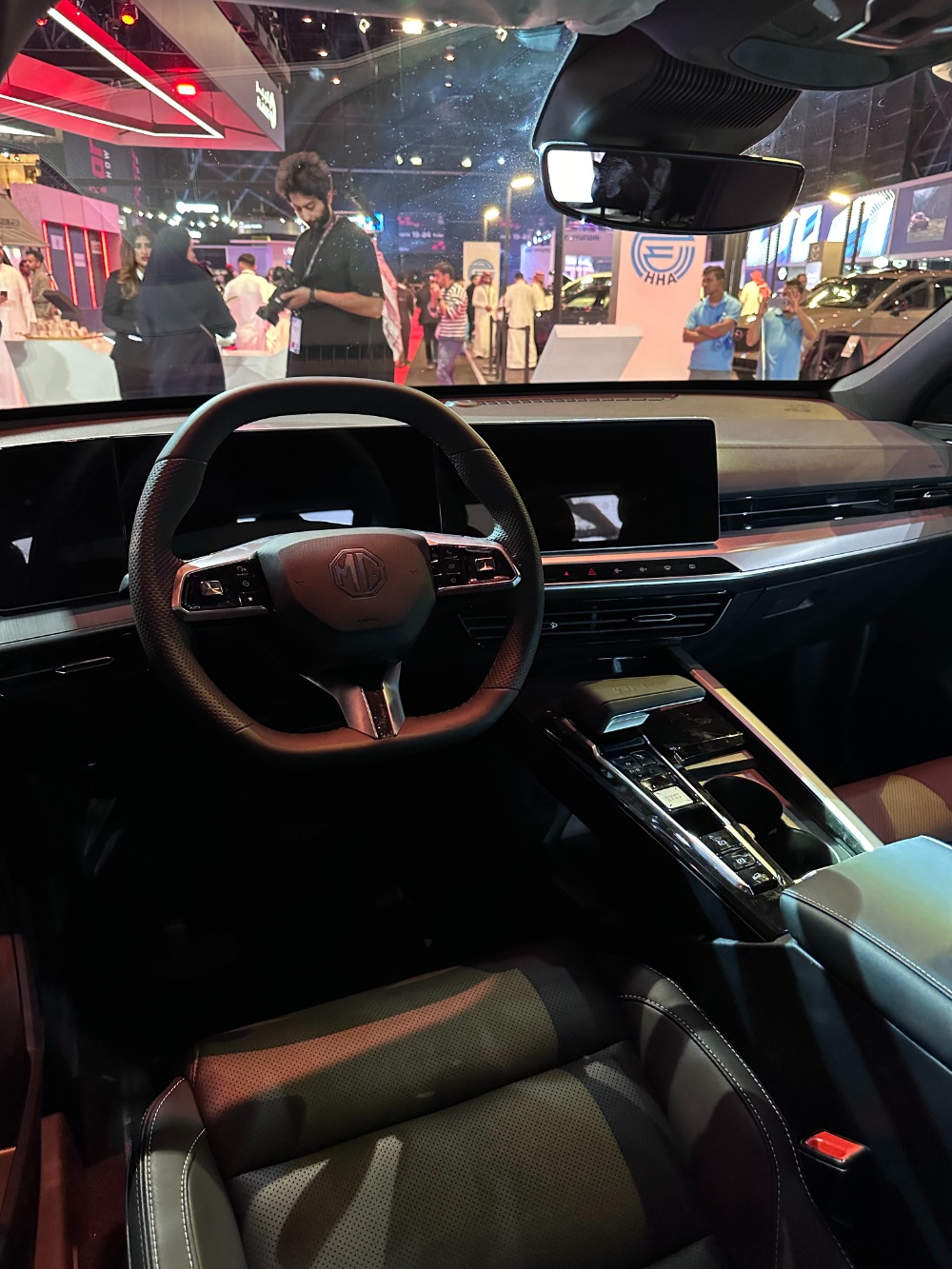 فئات ام جي ون 2024 مع اسعارها وأبرز المواصفات والتقنيات لدى الوكيل فئات ام جي ون 2024 مع اسعارها وأبرز المواصفات والتقنيات لدى الوكيل 45