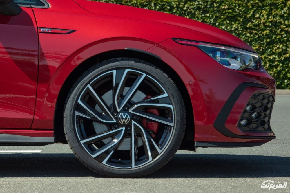 فولكس-واجن-جولف-gti-المربع-نت-16