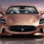 مازيراتي جران كابريو فولجوري الكهربائية الجديدة تنطلق بتصميم جذاب وقوة تتجاوز 800 حصان مازيراتي جران كابريو فولجوري الكهربائية الجديدة تنطلق بتصميم جذاب وقوة تتجاوز 800 حصان 2