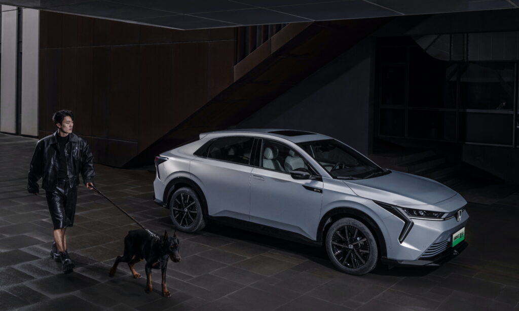 هوندا تكشف عن سيارتين كروس أوفر جديدتين في معرض بكين للسيارات 2024 هوندا تكشف عن سيارتين كروس أوفر جديدتين في معرض بكين للسيارات 2024 20