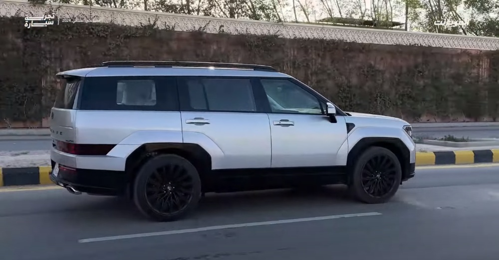 تجربة هيونداي سنتافي 2024..“مراجعة شاملة مع مواصفات المحرك والتجهيزات والأسعار” في السعودية تجربة هيونداي سنتافي 2024..“مراجعة شاملة مع مواصفات المحرك والتجهيزات والأسعار” في السعودية 4