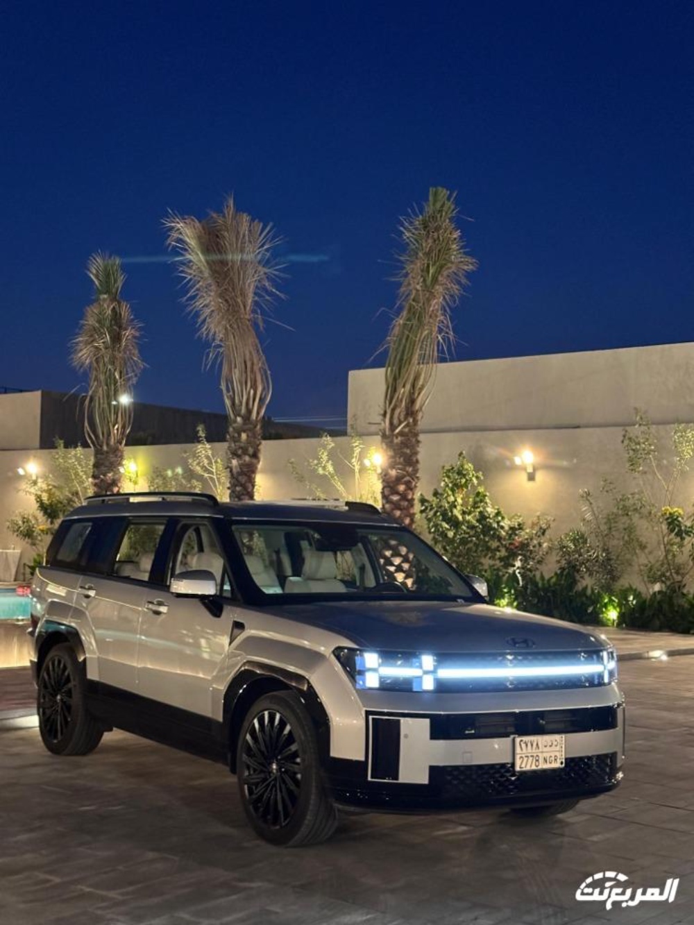 هيونداي سنتافي 2024.. لمسات تلفت الإنتباه في سيارة الاس يو في الجديدة كليًا هيونداي سنتافي 2024