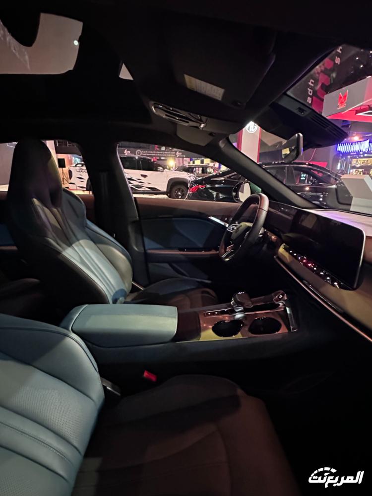 ام-جي-7-المربع-نت-9