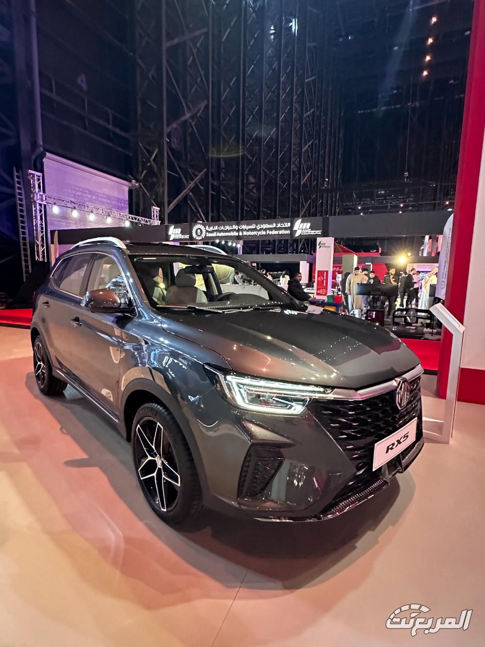 ام-جي-rx5-المربع-نت-1