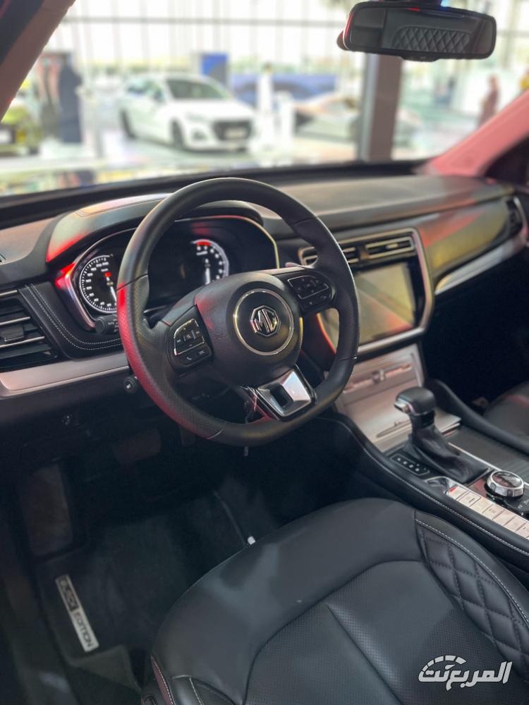 ام-جي-rx8-المربع-نت-5