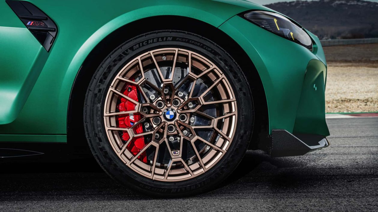 بي ام دبليو M4 CS موديل 2025 ينطلق رسمياً بقوة 550 حصان وهذه أهم المواصفات والأسعار بي ام دبليو M4 CS موديل 2025 ينطلق رسمياً بقوة 550 حصان وهذه أهم المواصفات والأسعار 17