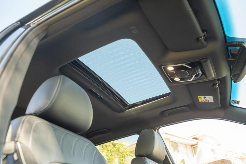 سانج-يونج-ريكستون-المربع-نت-14