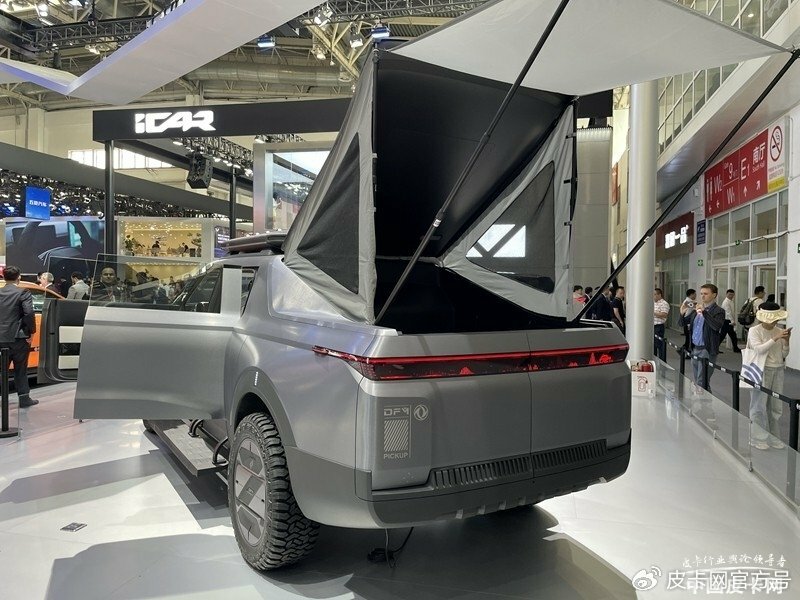 دونج فينج تكشف عن شاحنة كهربائية جديدة كلياً بقوة 1,305 حصان لمنافسة سايبرتراك دونج فينج تكشف عن شاحنة كهربائية جديدة كلياً بقوة 1,305 حصان لمنافسة سايبرتراك 7