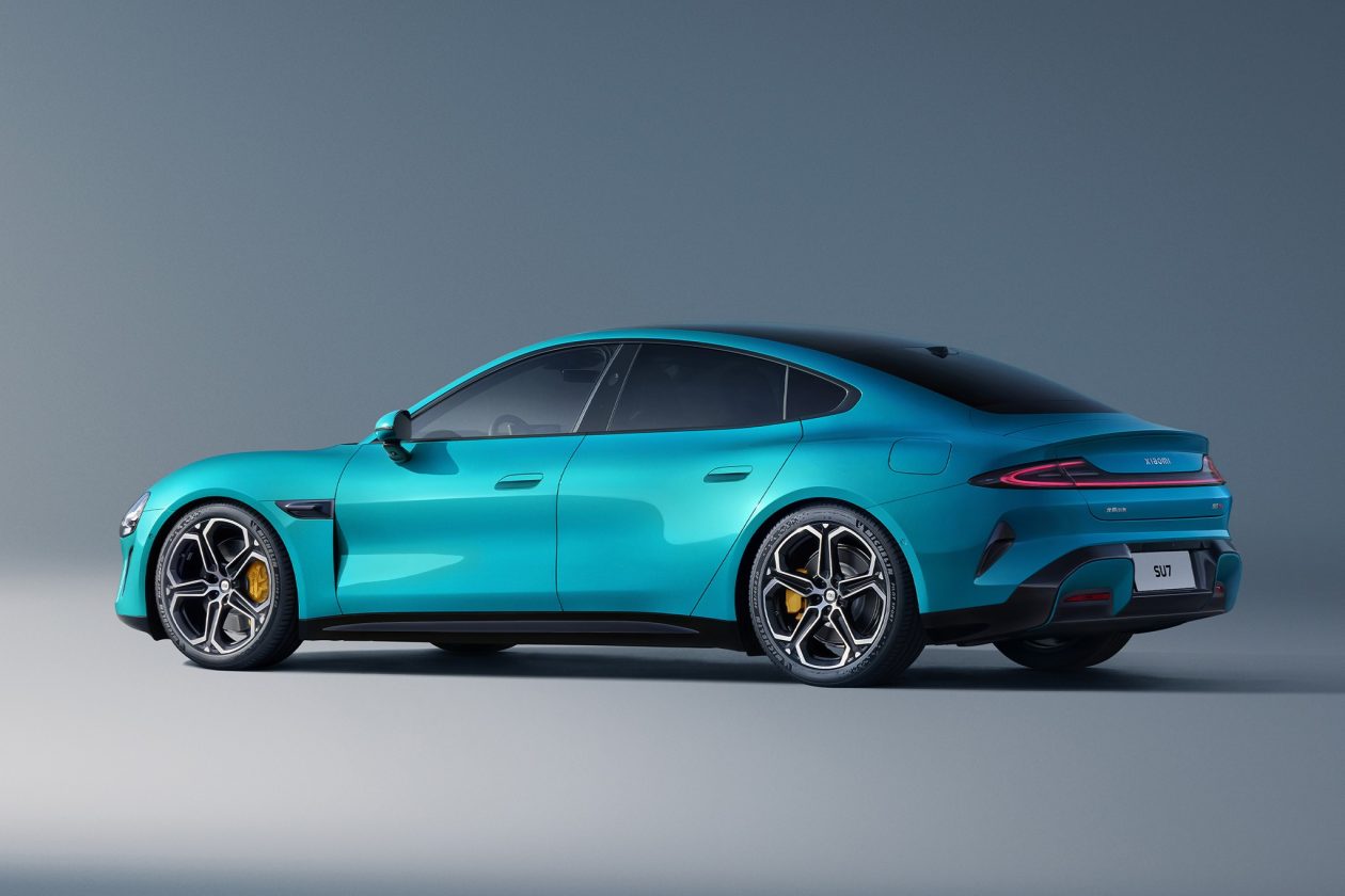 شاومي SU7 الجديدة تتعطل كلياً بعد استلامها من الشركة بيوم واحد في الصين شاومي SU7 الجديدة