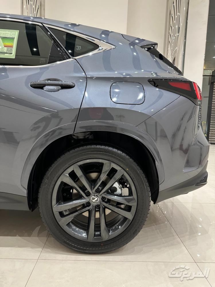 لكزس-nx-المربع-نت-33