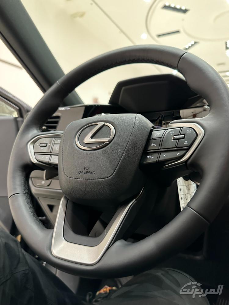 لكزس-nx-المربع-نت-38