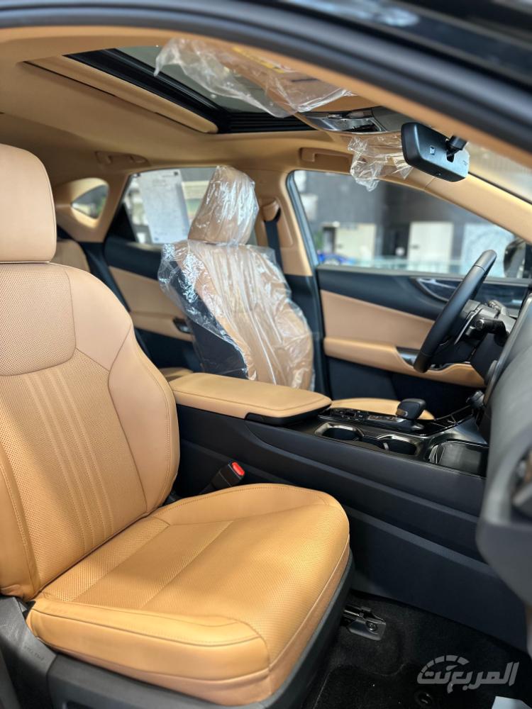 لكزس-nx-المربع-نت-44