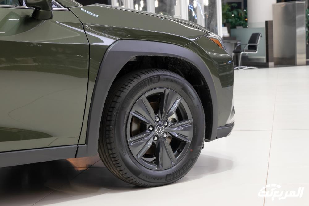 لكزس-ux-المربع-نت-3-2