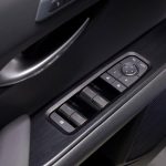 لكزس-ux-المربع-نت-32