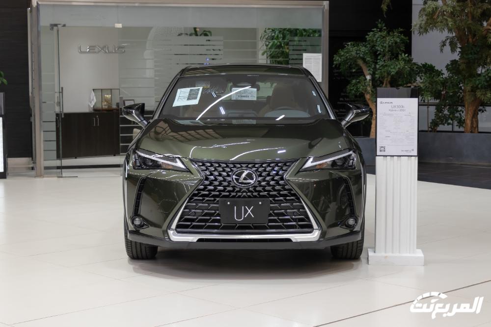 لكزس-ux-المربع-نت-58