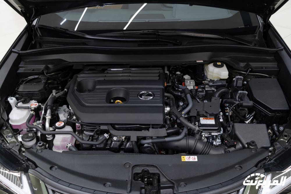 لكزس-ux-المربع-نت-9-2