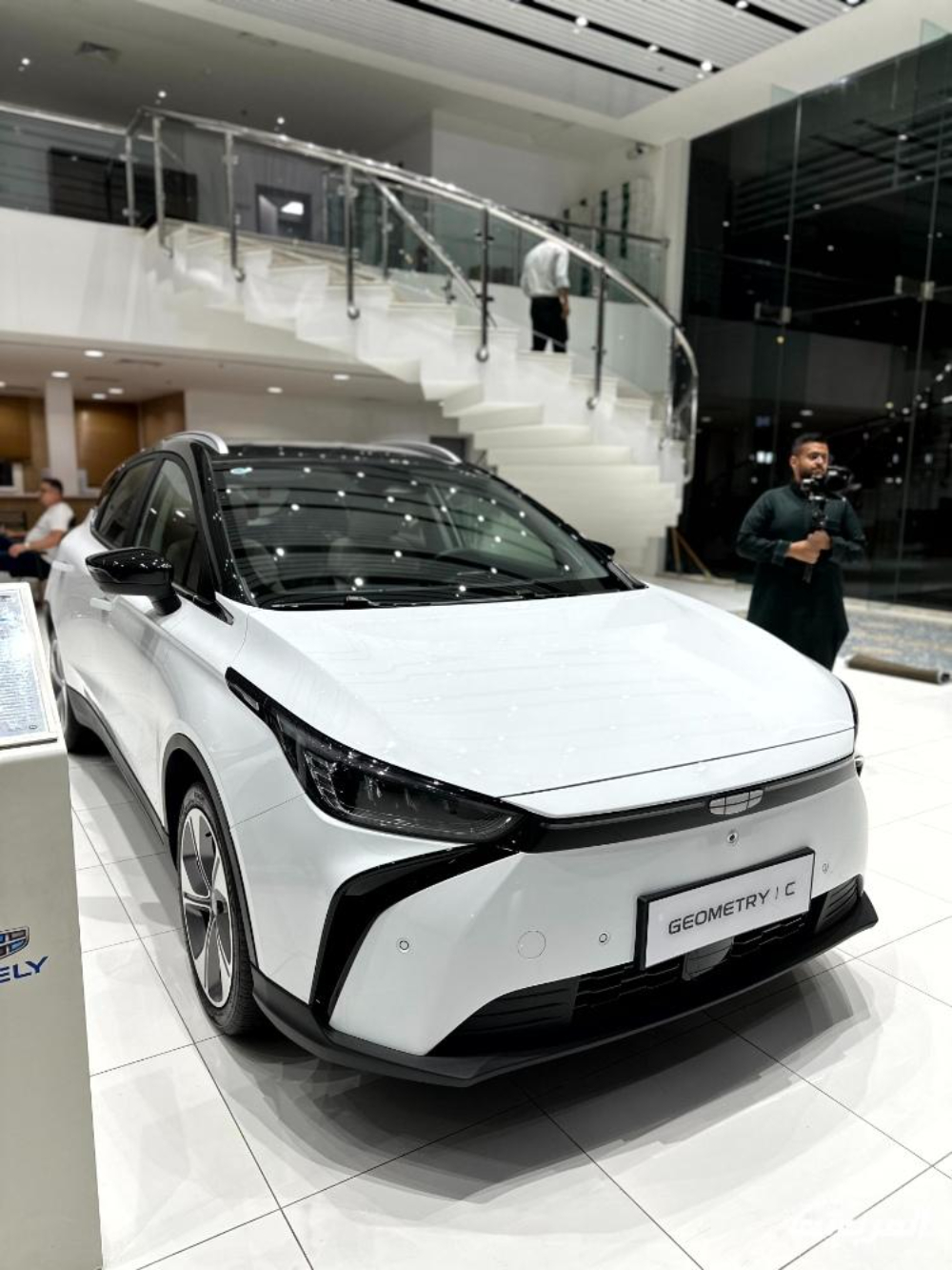 ارخص سيارة كهربائية في السعودية: إليك جيلي جيومتري سي 2024 بالمواصفات والأسعار ما هي ارخص سيارة كهربائية في السعودية؟